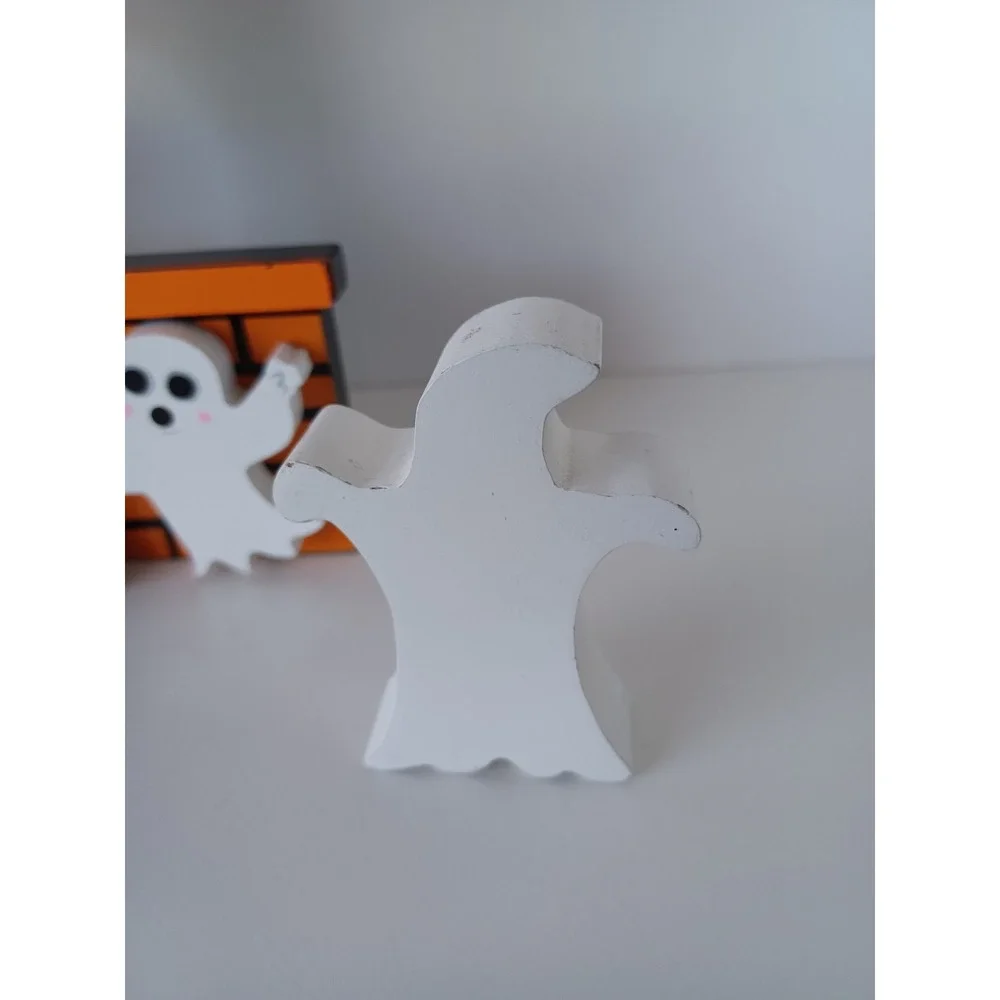 Cemetery With Ghosts And Pumpkins Decor Piece Halloween Holiday Seasonal